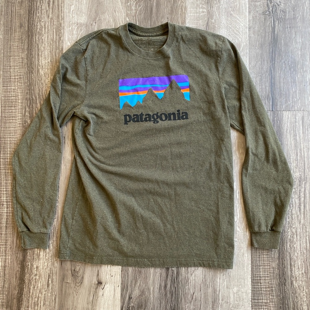Patagonia Green Long Sleeve
